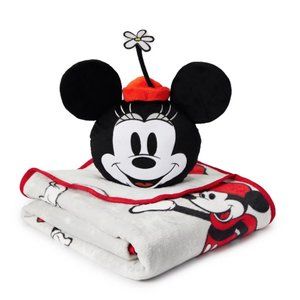 Disney Gray & Red Mickey Mouse Snowy Day Nogginz Pillow & Blanket